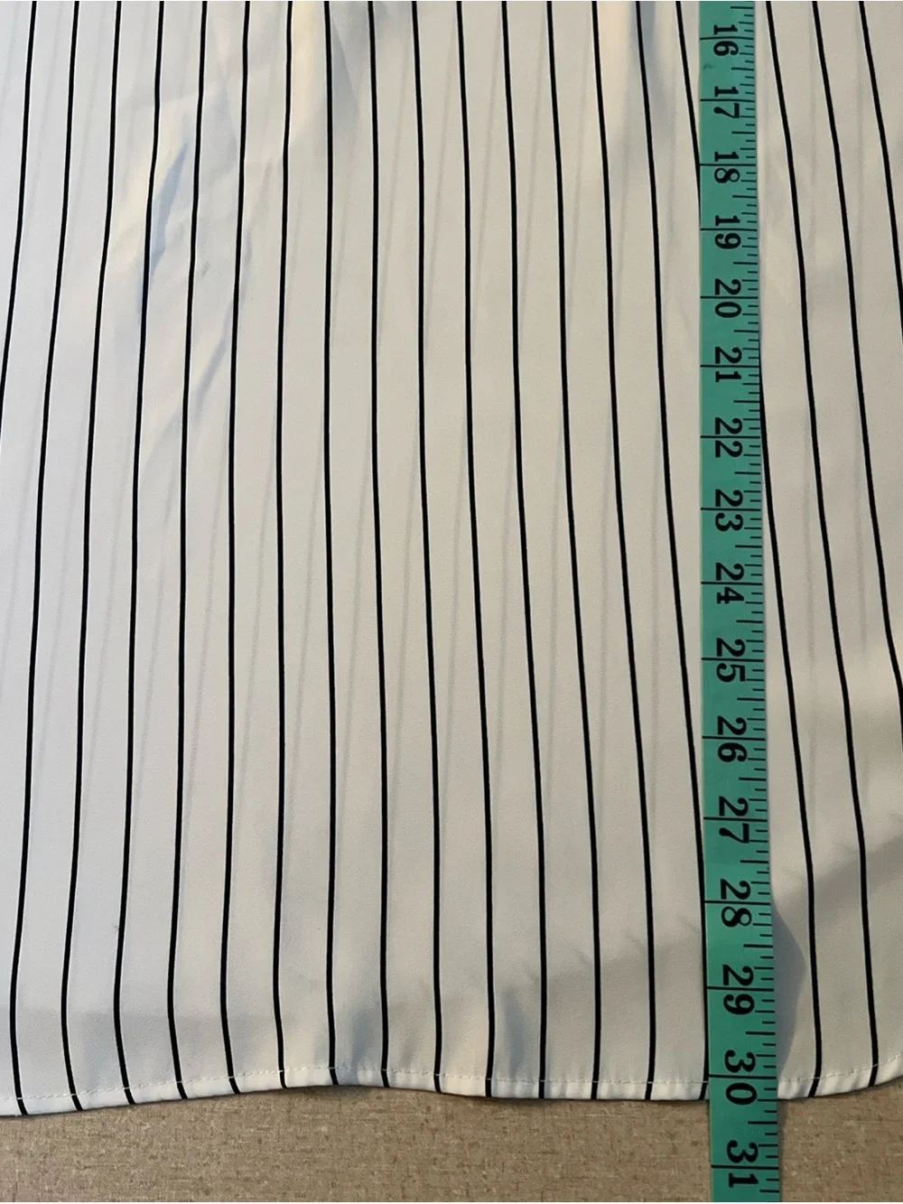 Torrid Harper Blouse Women's Size 3 Striped Print 3/4 Roll Tab Sleeve. - Picture 8 of 8